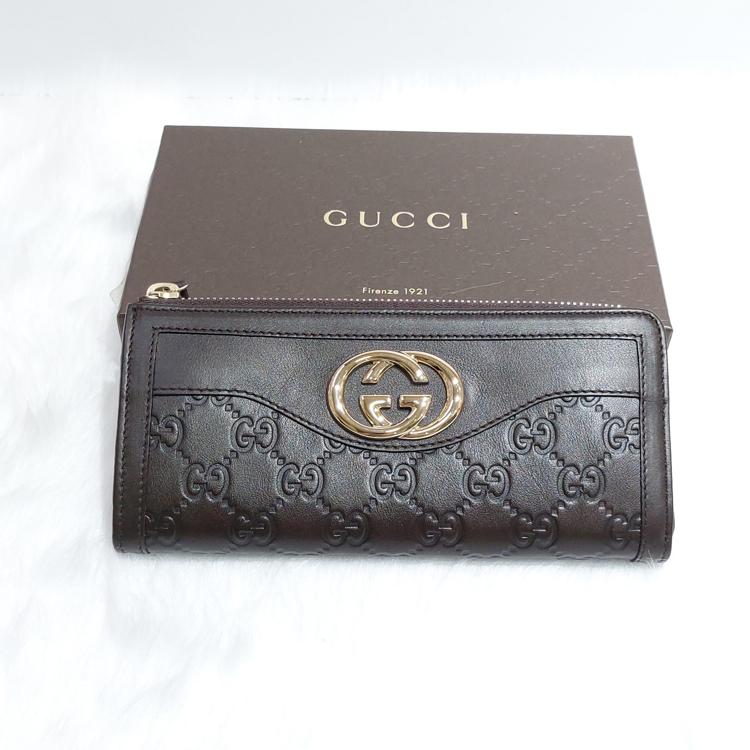 GUCCI Guccissima Long Bi-Fold Wallet – PrettyDeal