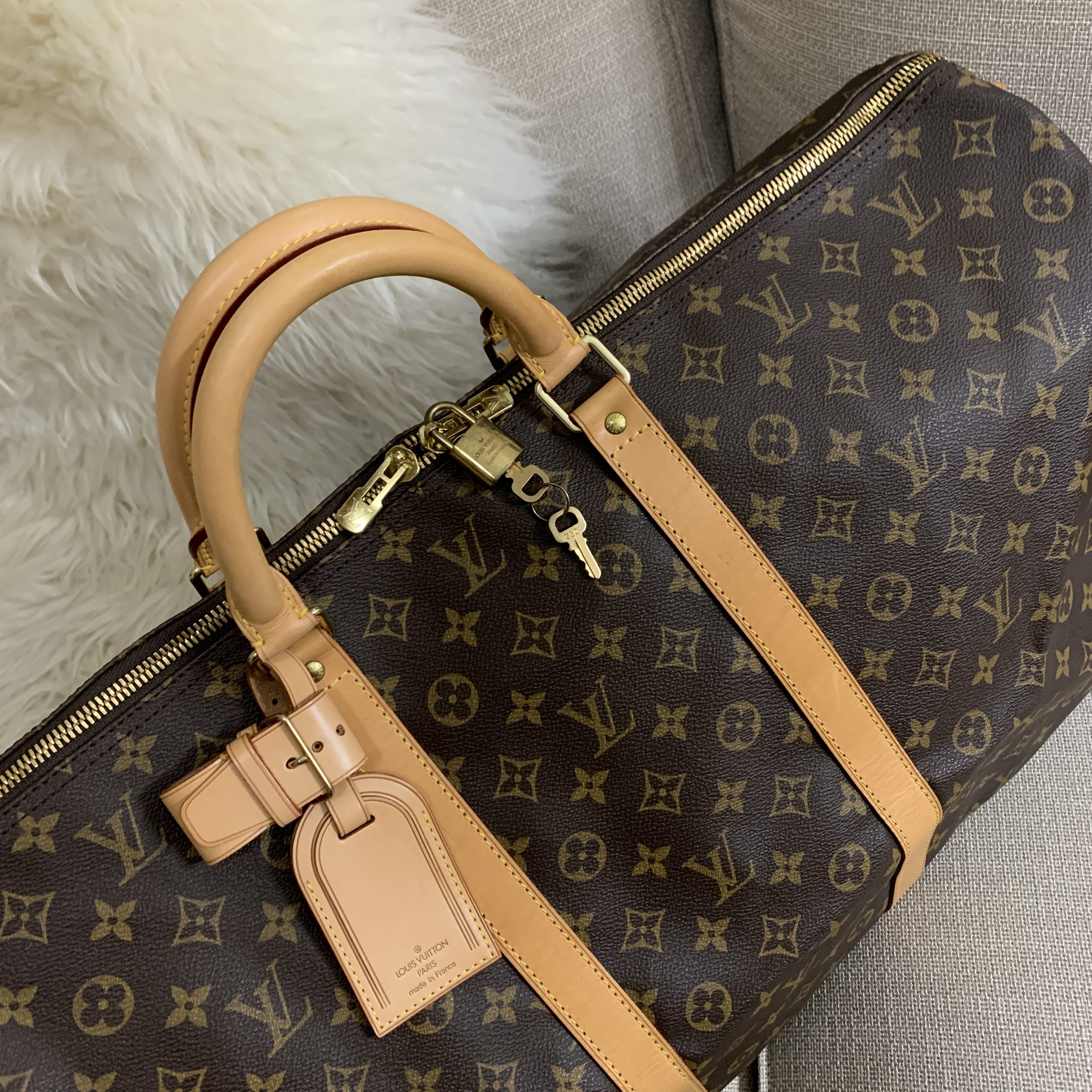 LOUIS VUITTON Keepall 60, - Handtaschen & Accessoires 2023/03/08 - Realized  price: EUR 900 - Dorotheum