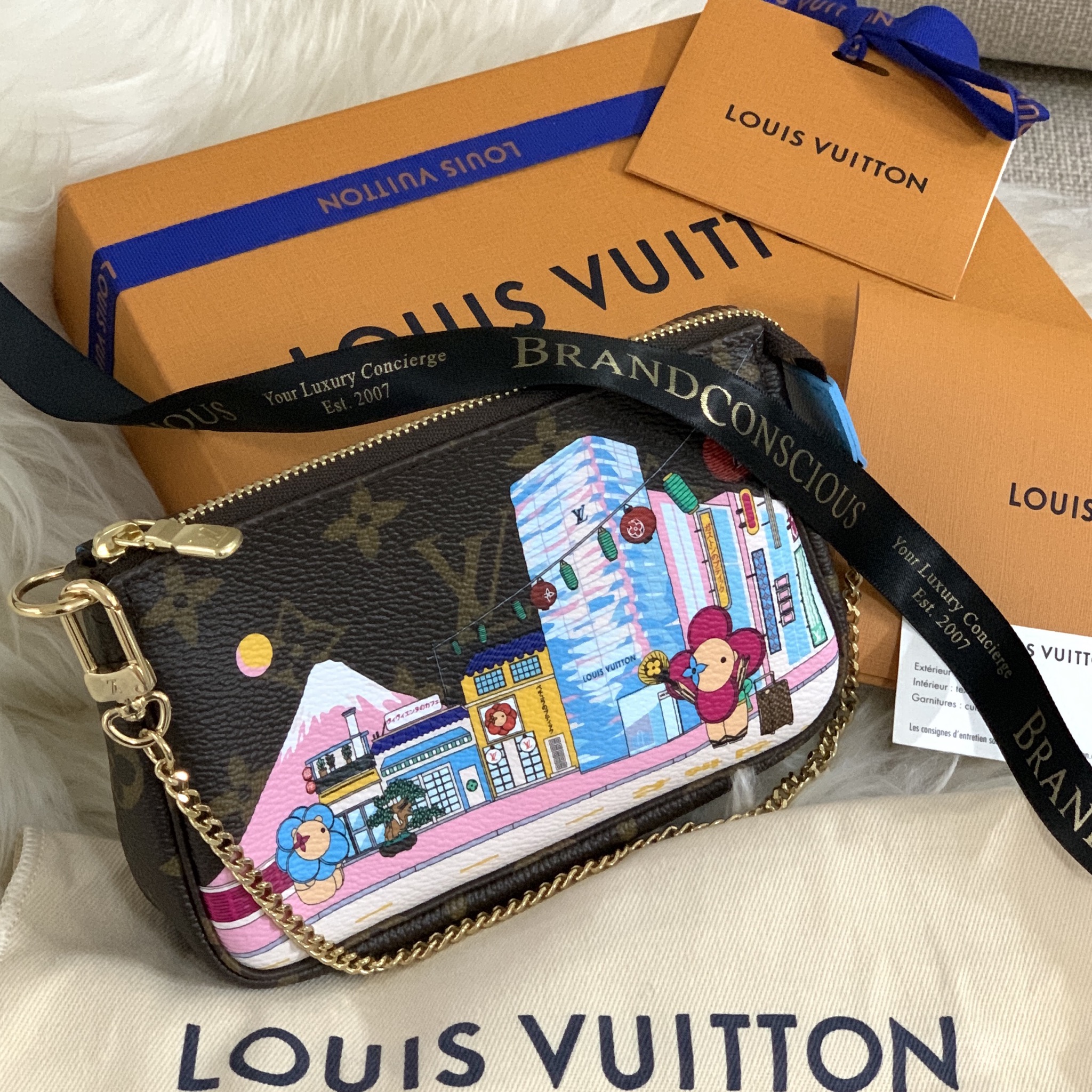 Louis Vuitton Capucines Taurillon Mini Black GHW - BrandConscious