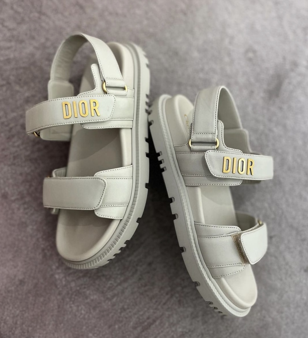 Dior サンダル DIORACT ホワイト デザインの中の未来 38.5