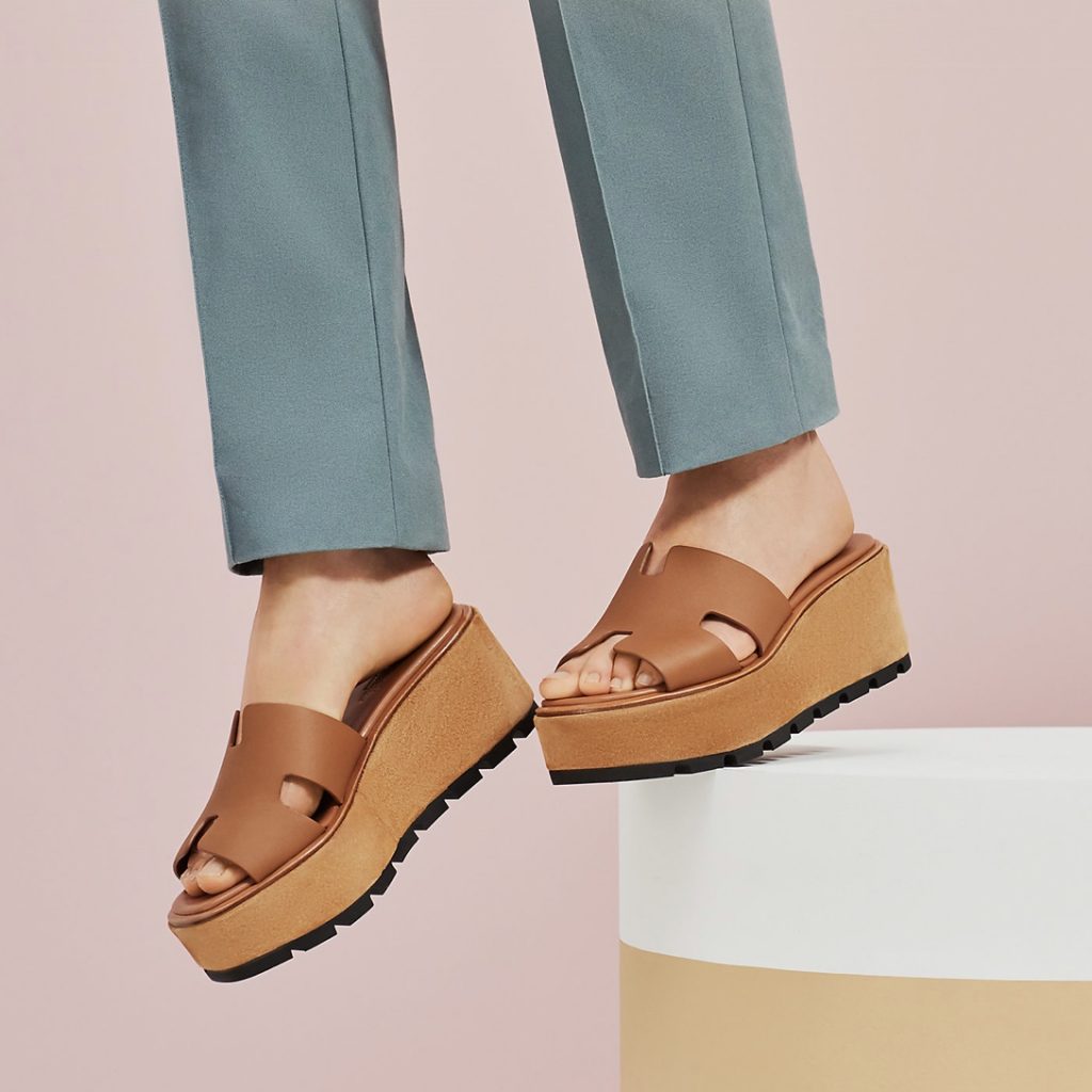 Hermes Eze 30 Sandals Veau Lisse Naturel Size 35 - BrandConscious