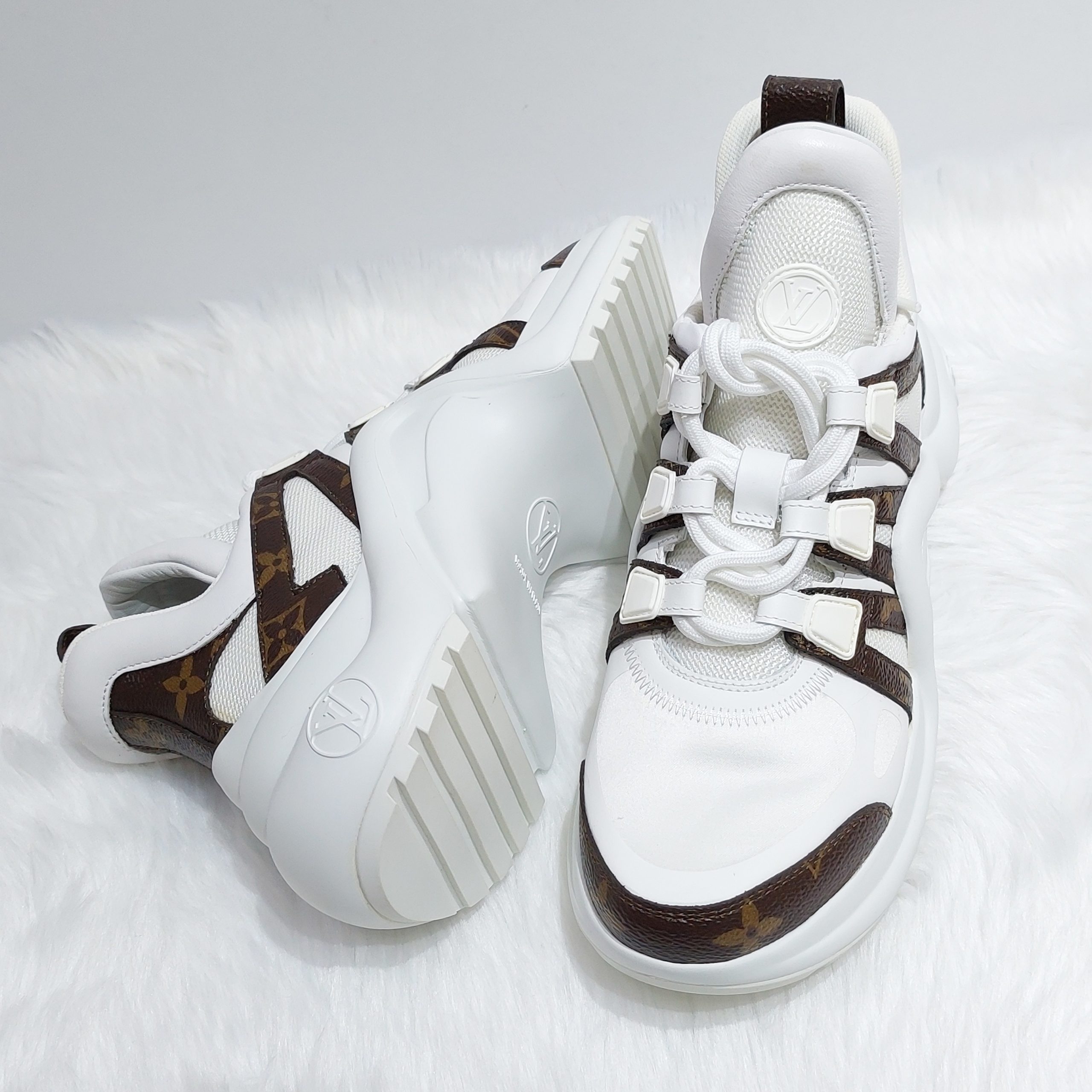 LOUIS VUITTON Calfskin Patent Monogram LV Archlight Sneakers Shoes