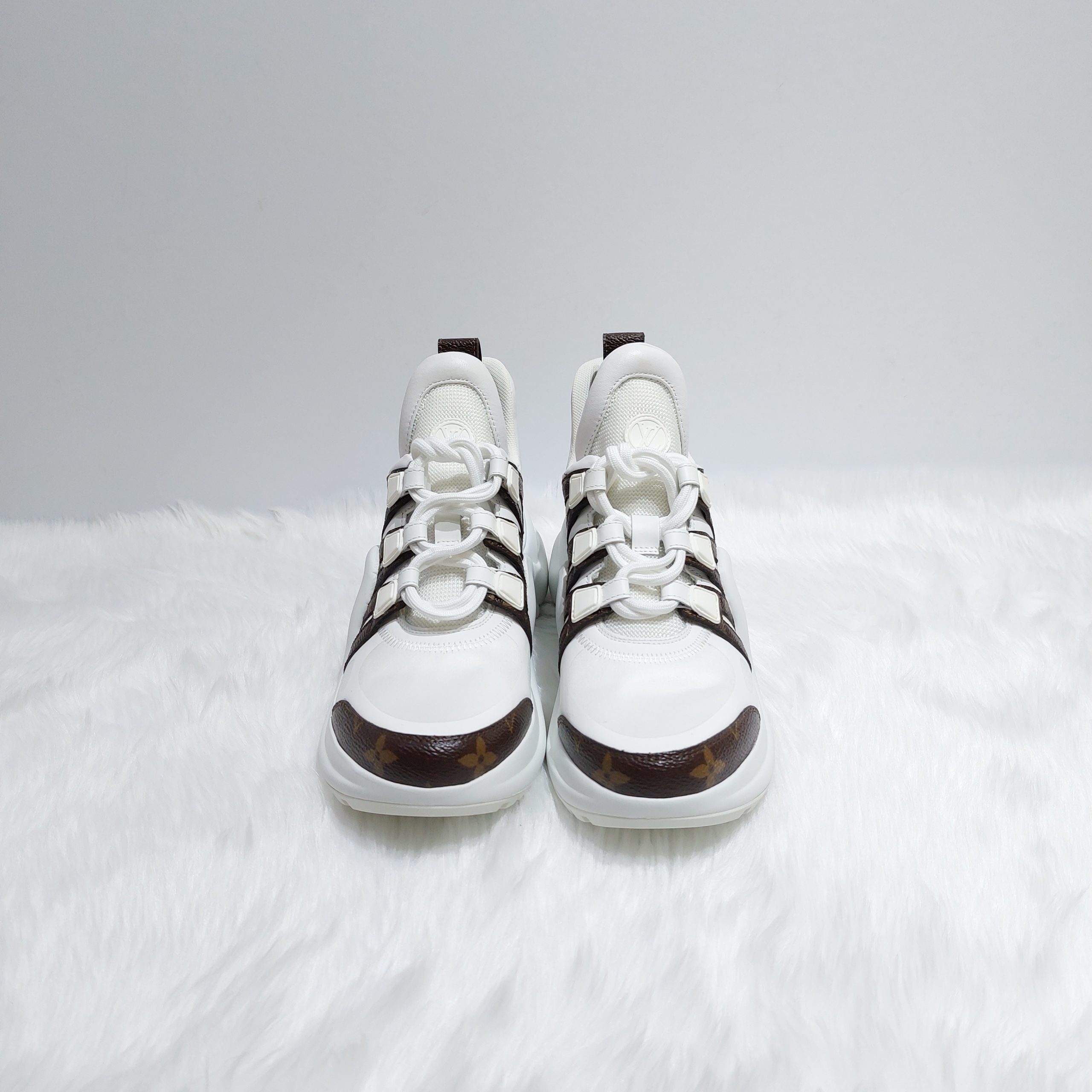 LOUIS VUITTON Calfskin LV Archlight Gradient Sneakers 36 Light