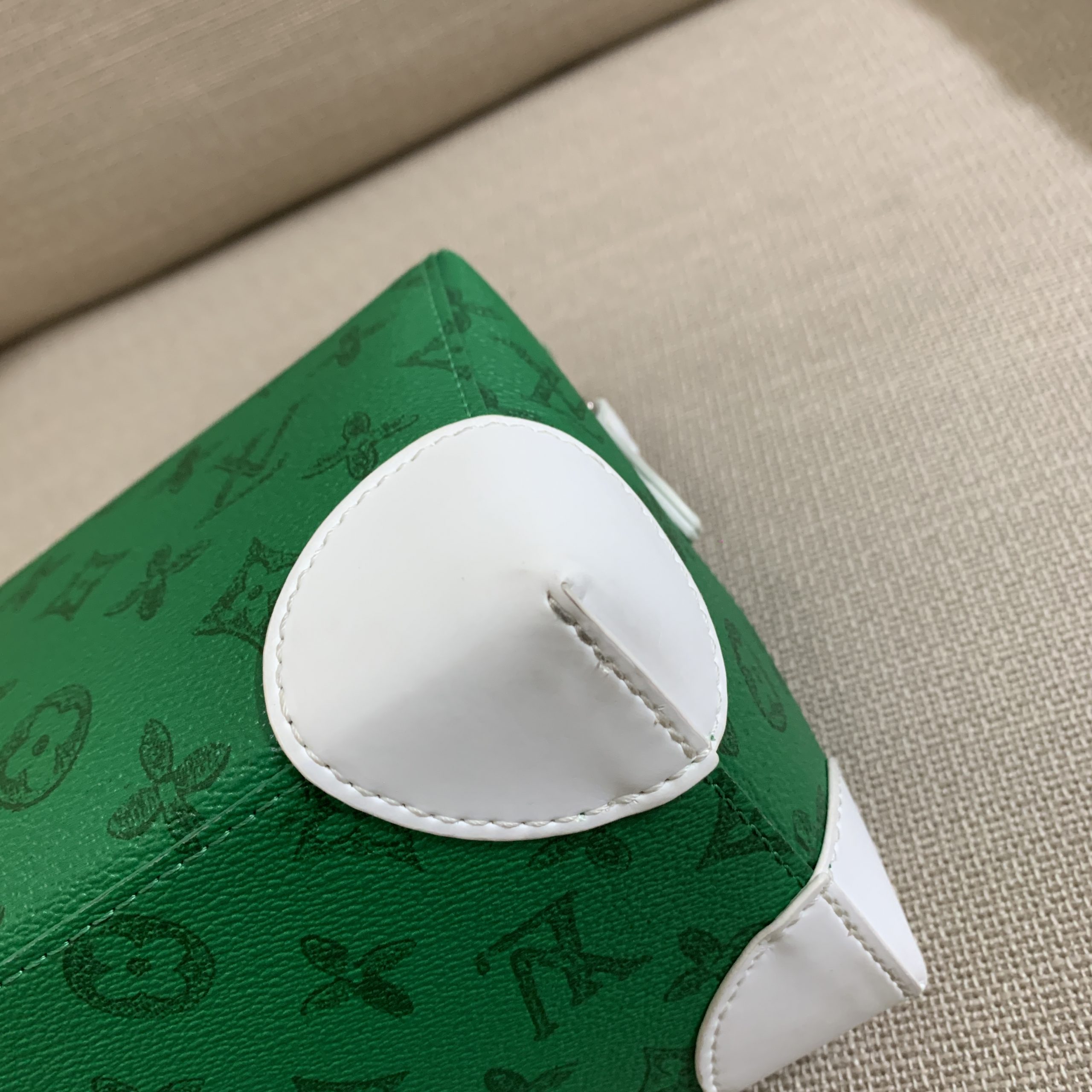 Louis Vuitton Litter White Green Monogram LV Logo Top Handle