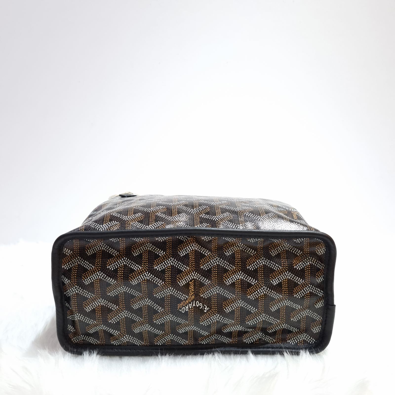 Goyard Goyardine Reversible Mini Anjou Black - BrandConscious Authentics