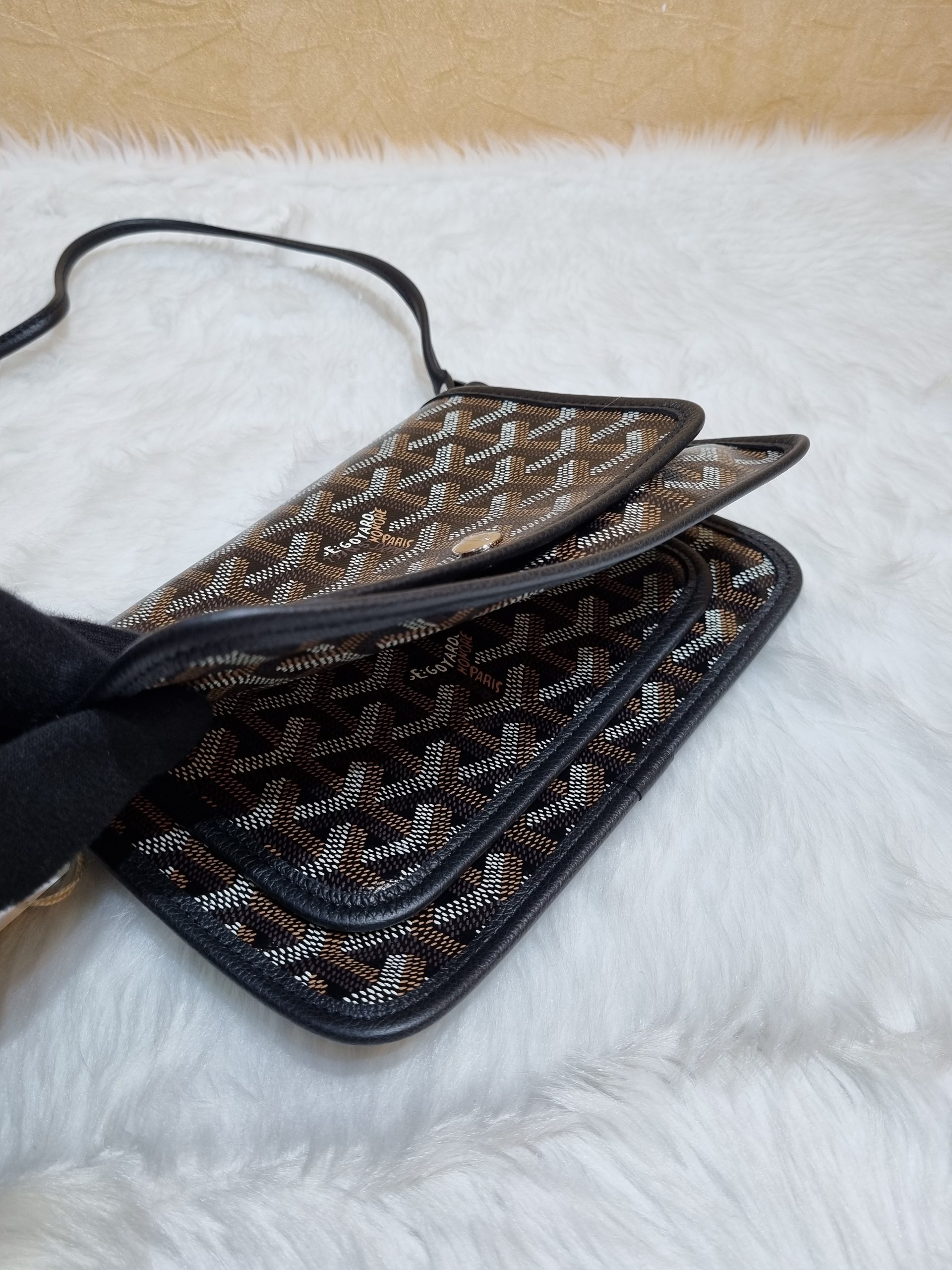 GOYARD Plumet Portefeuille-Pochette Plumet (PLUMETPMLTY33CL33P,  PLUMETPMLTY02CL02P, PLUMETPMLTY01CL01P)