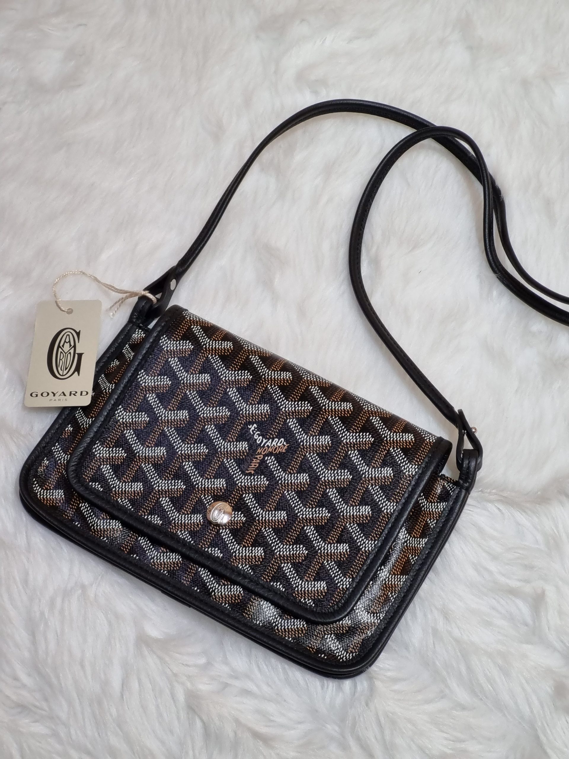 goyard sling bag