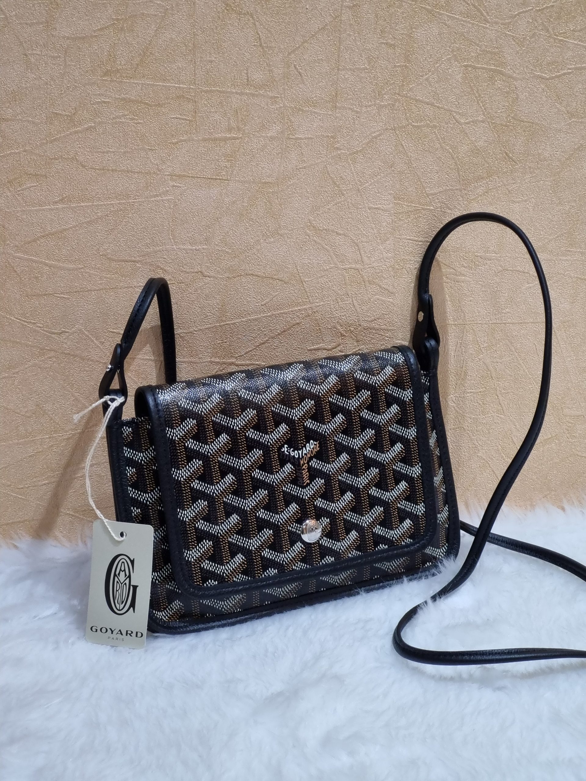 Goyard Plumet Pocket Wallet Bag Review 