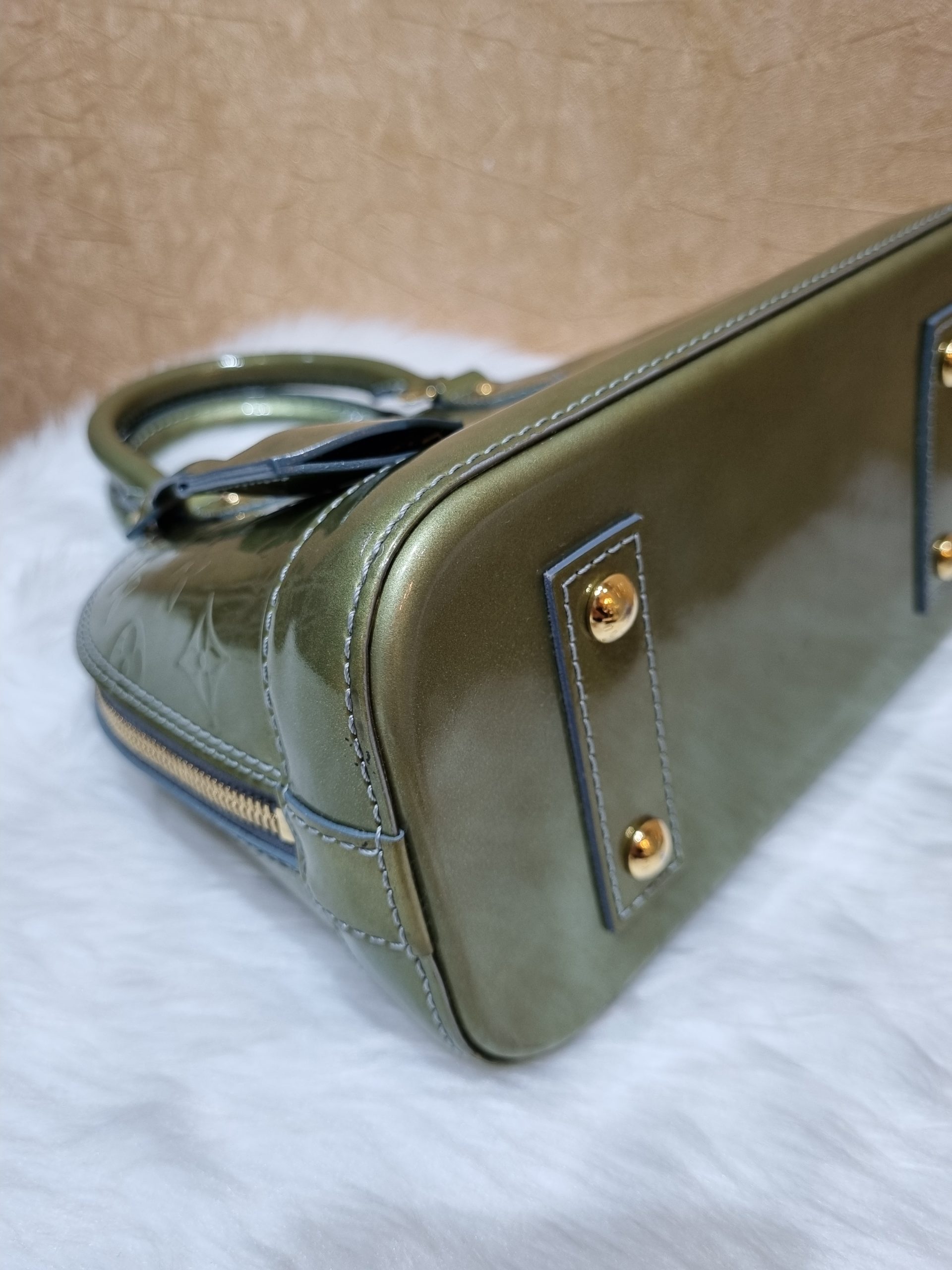 Louis Vuitton Monogram Vernis Alma BB Bag Olive Green GHW - BrandConscious  Authentics