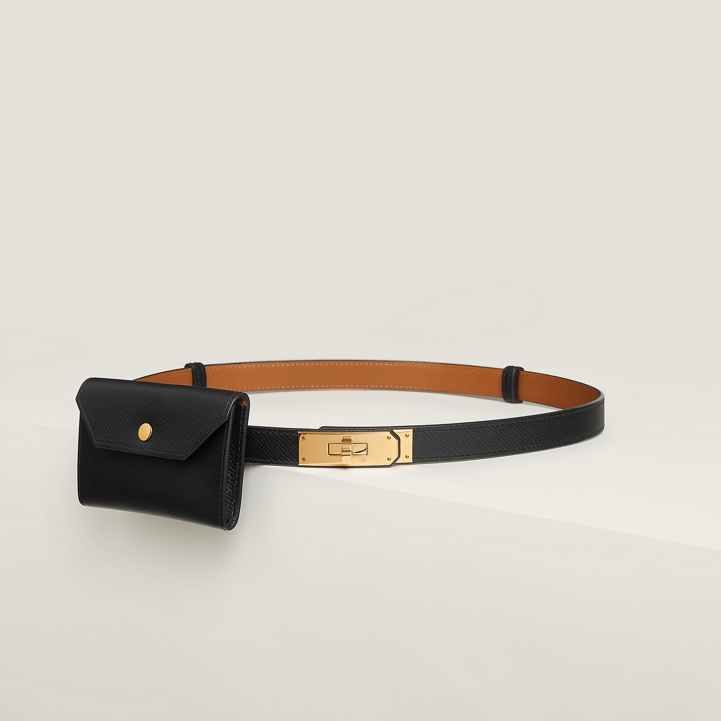 Hermes Kelly Pocket 18 Quadrige Belt Black Epsom Gold Hardware – Mightychic