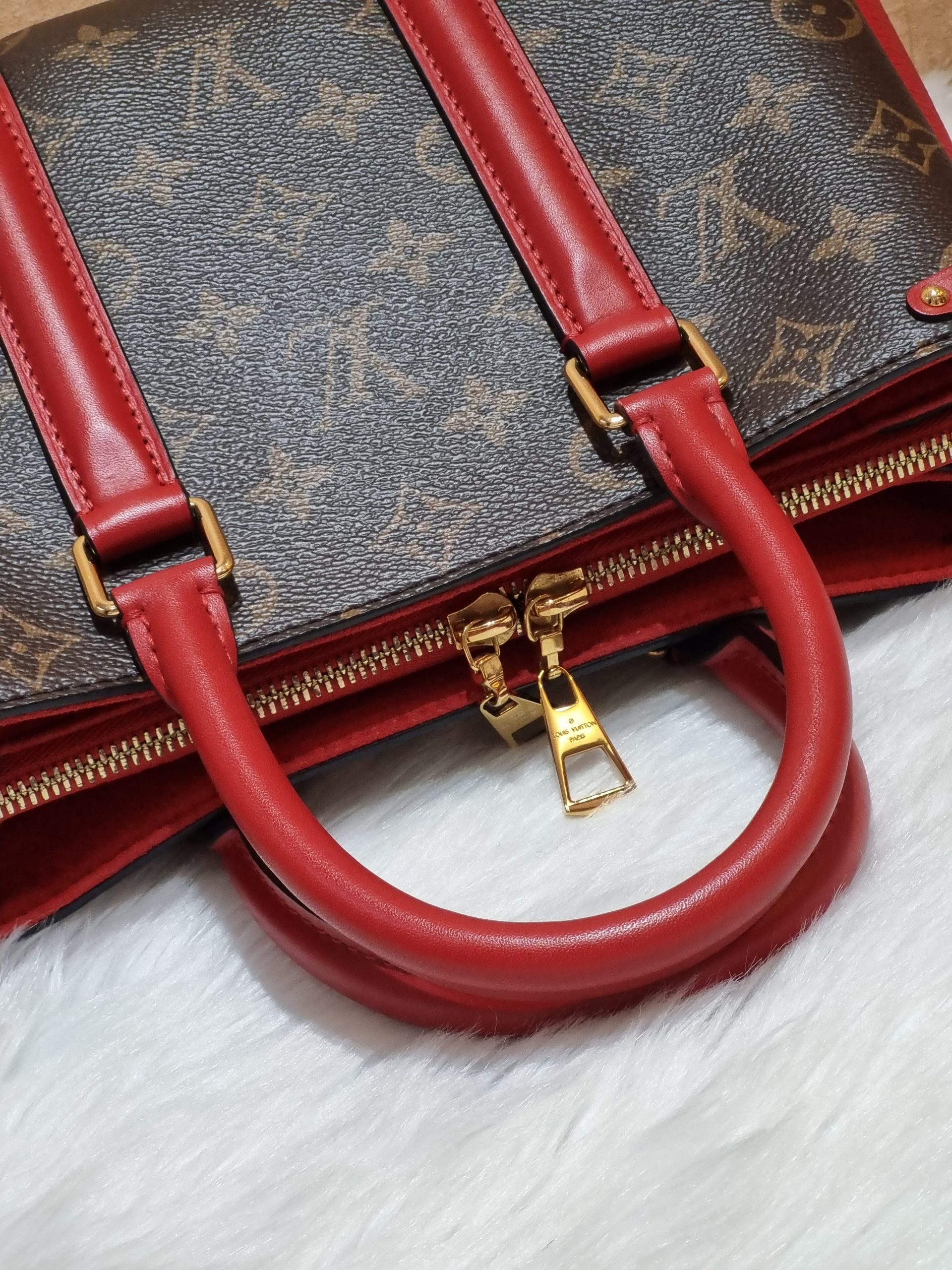 LOUIS VUITTON Soufflot BB Monogram Canvas Shoulder Crossbody Bag Ceris