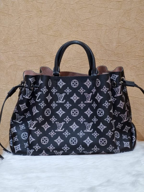 M59201 Louis Vuitton Mahina Calf Bella Tote