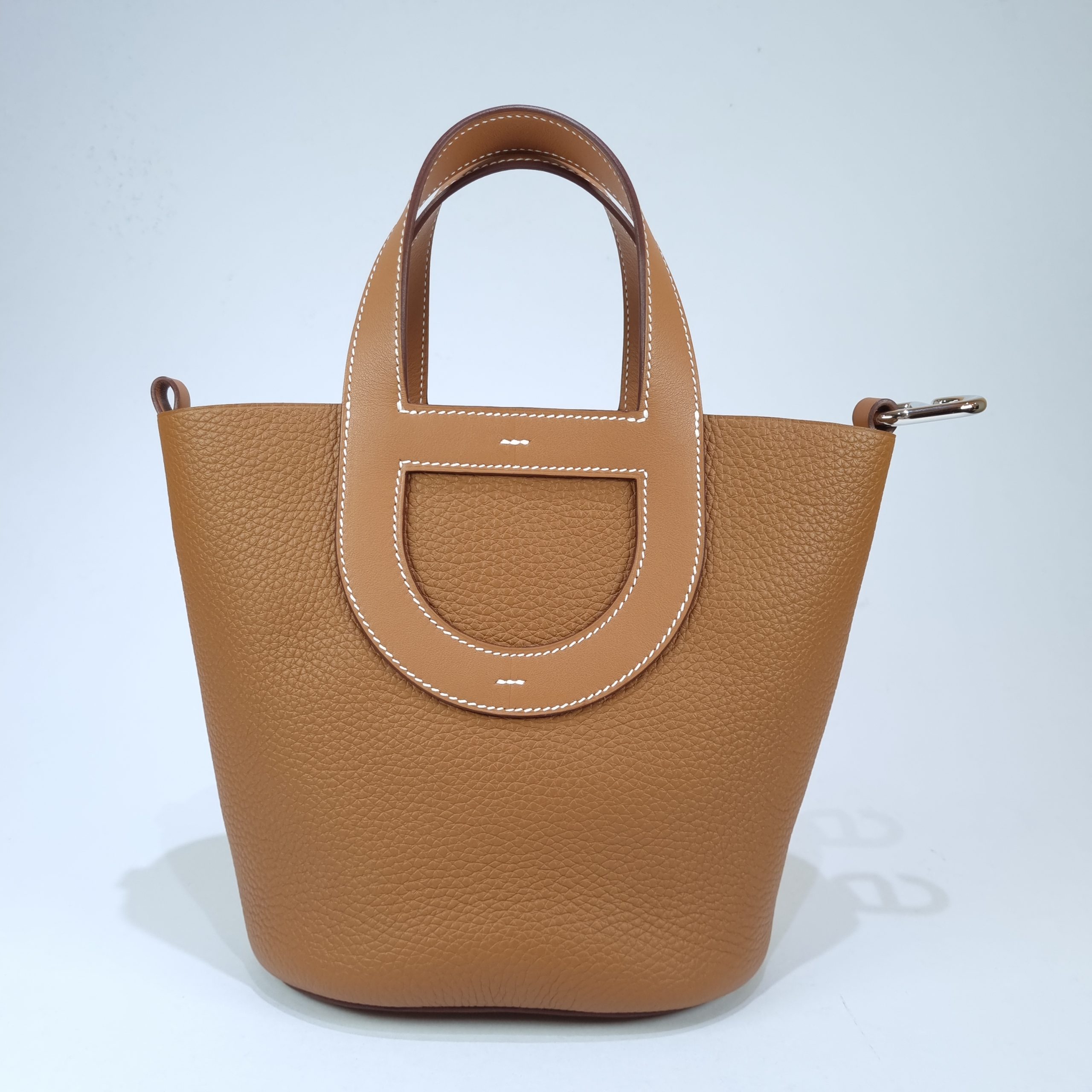 Hermes 18cm Gold Clemence Leather In-The-Loop Bag - Yoogi's Closet