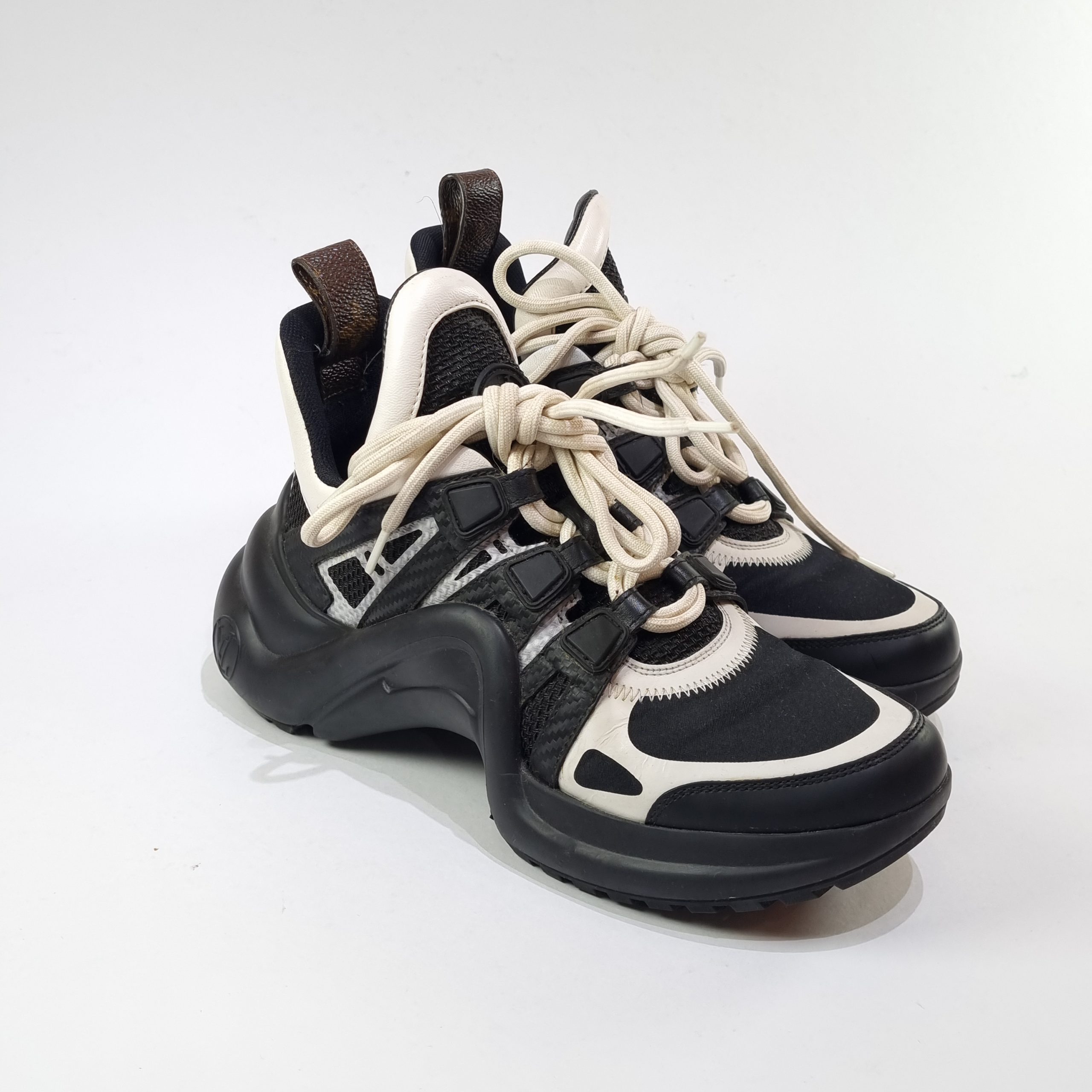 Louis Vuitton Archlight Sneakers Black Size 35 (USED ...