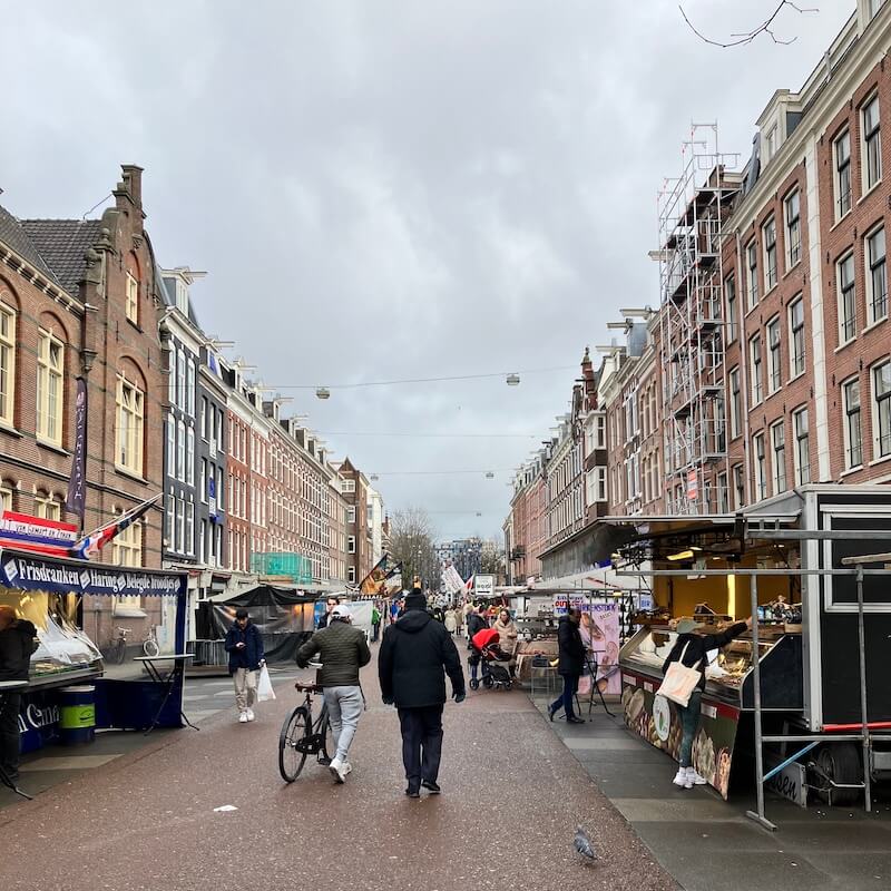 Albert Cuyp Markt in De Pijp in Amsterdam (Bild von reiseknopf)