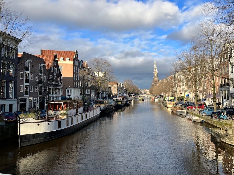Grachten in Amsterdam (Bild von reiseknopf)