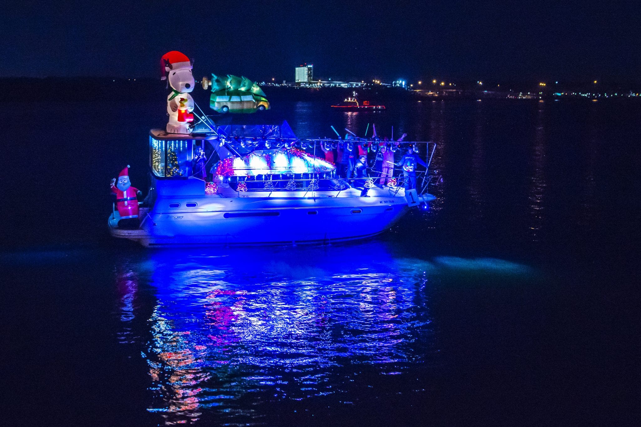 Potomac River Electrified During Alexandria Boat Parade See Winners Here!