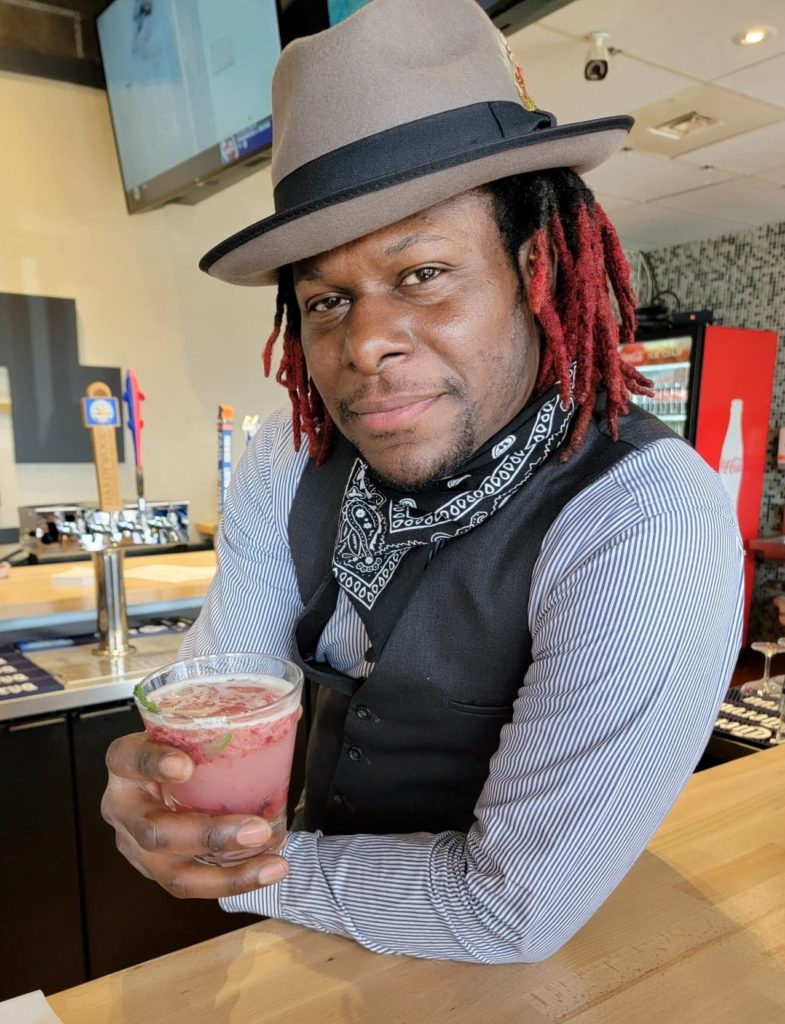 New Chalkboard Wings & BBQ is a Definite GoTo on Route 1 in Alexandria