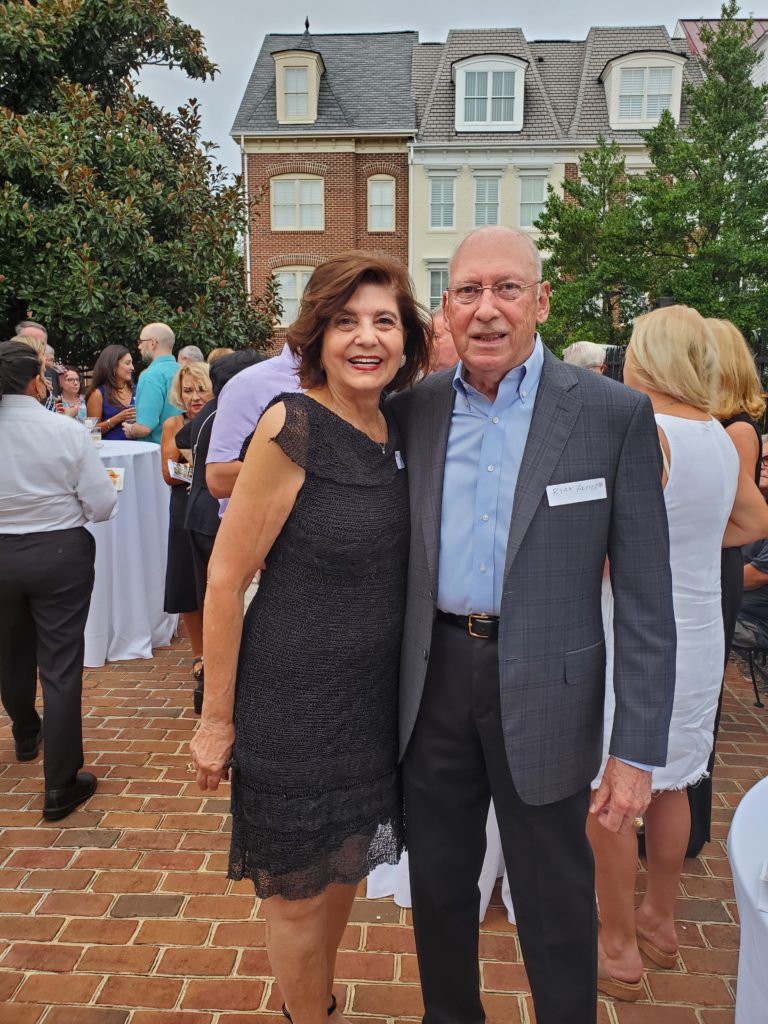 Alexandria's Old Town Village Celebrates 25 Years as a Neigh...