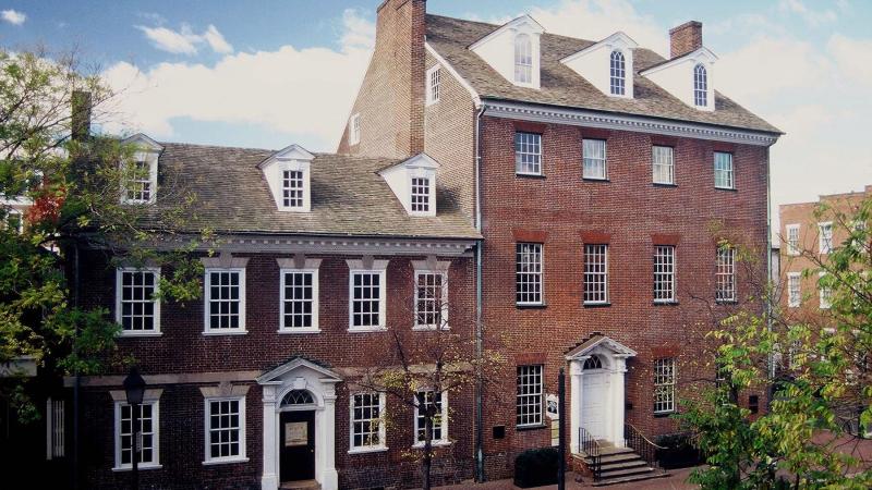Exterior of Gadsby's Tavern Museum