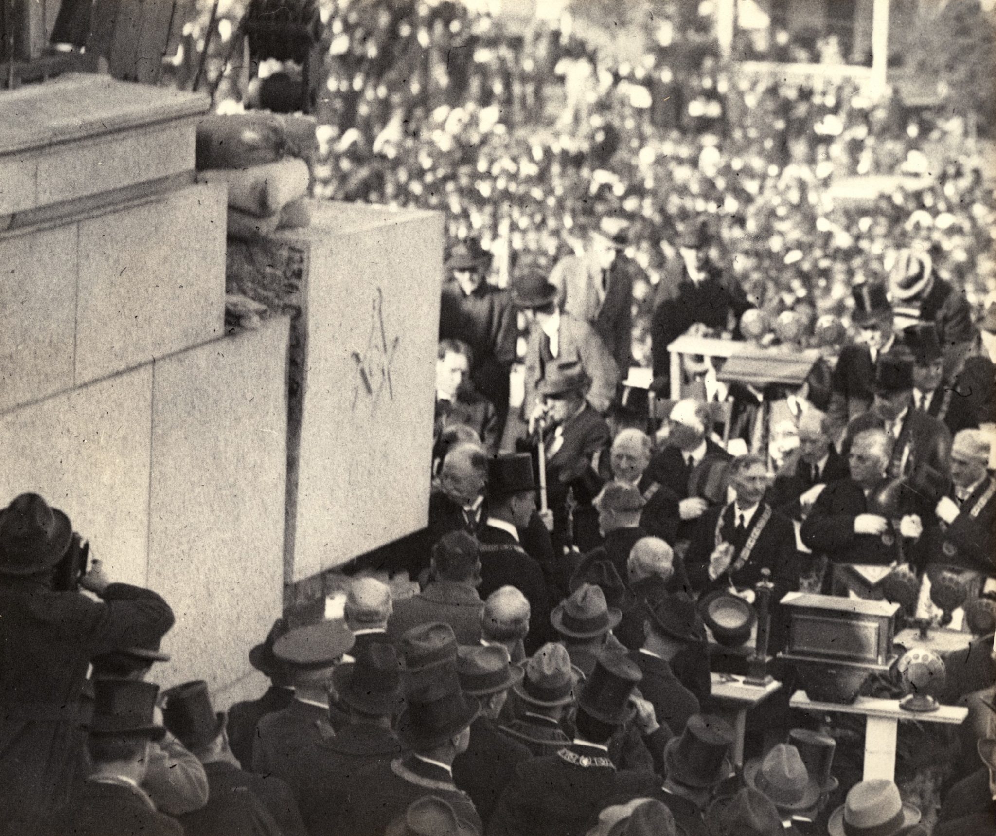 Top-hatted gentlemen and thousands of masons were on site in Alexandria, Virginia for the George Washington Masonic Memorial cornerstone dedication in 1923. (Photo: GW Masonic Memorial)