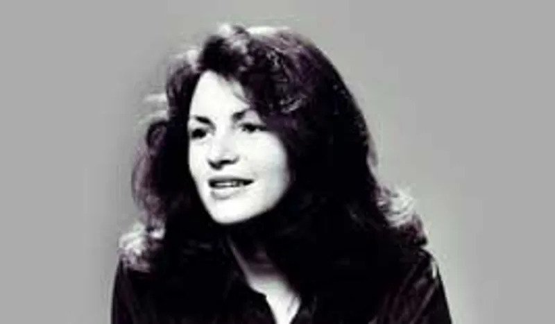 Beautiful brunette woman--black and white photo.