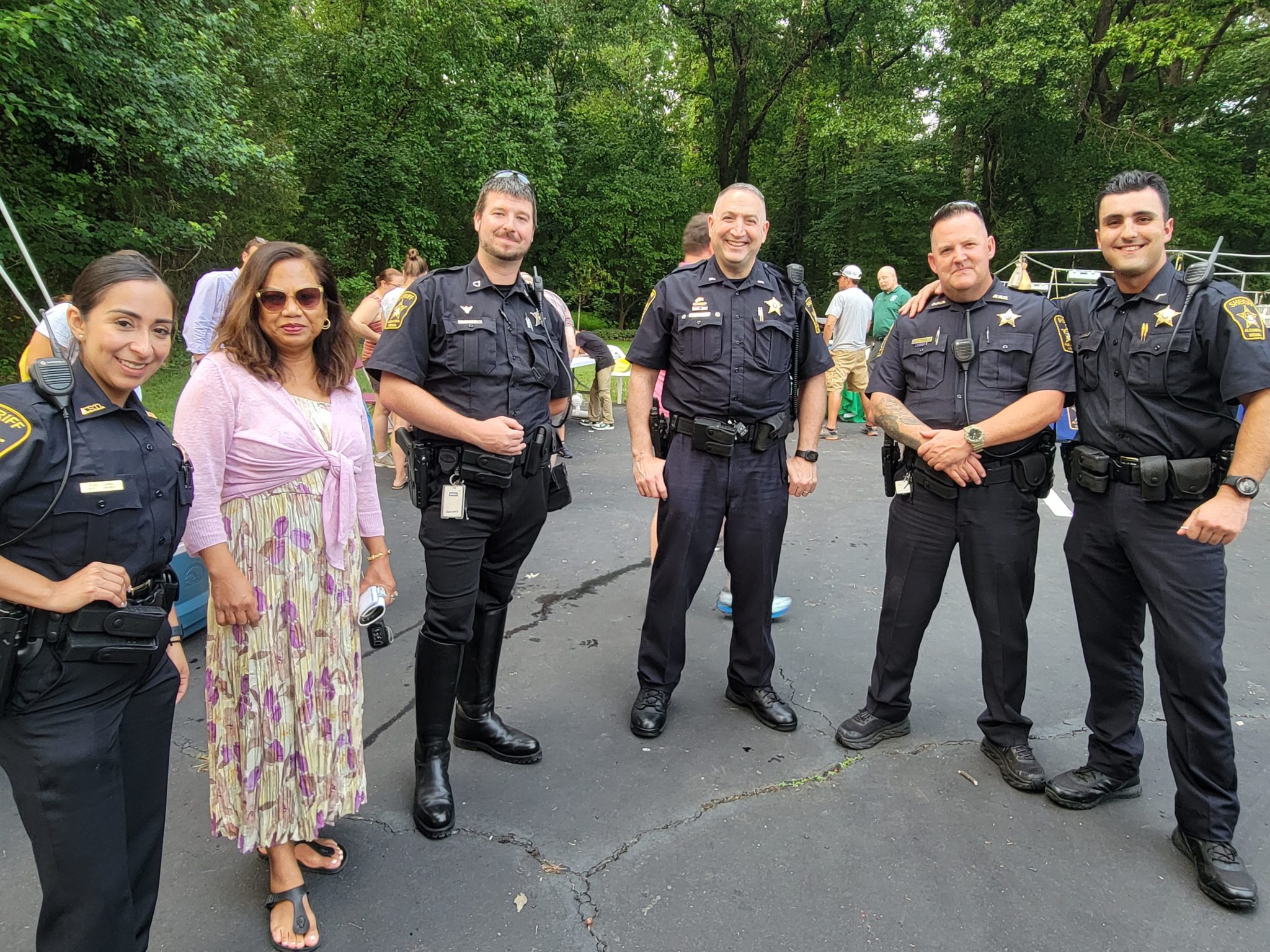 Police officers out on the town (Photo Lucelle O’Flaherty)