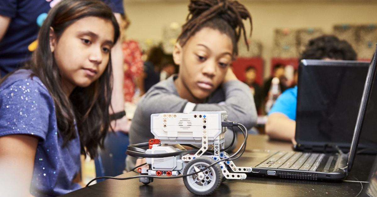 https://storage.googleapis.com/stateless-ceoblognation-com/2025/06/80b45d2c-va-tech-summer-camps-featured-image.jpg