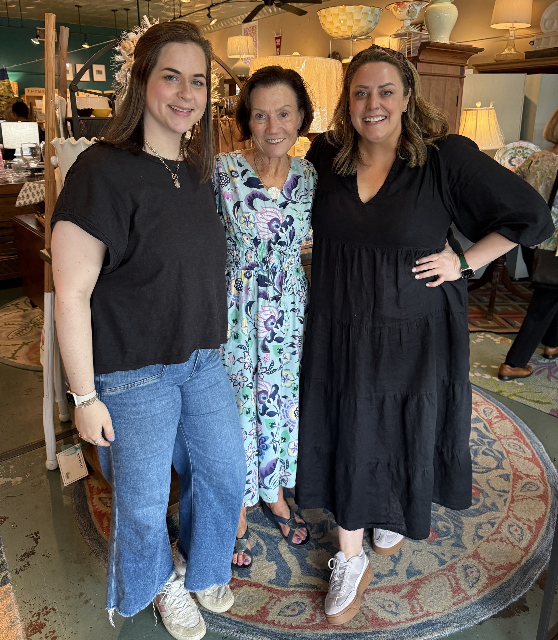 Reunions 1 Barbara Geyer Wats pictured standing arm in arm between the two new owners Reunions