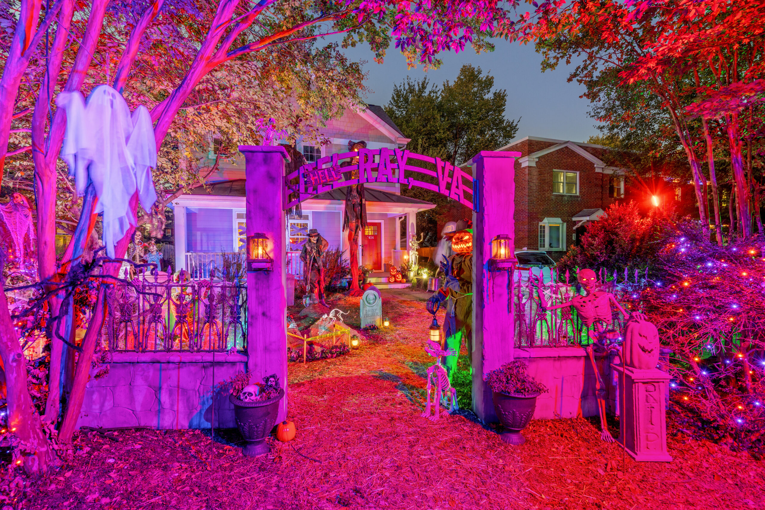 414 e nelson