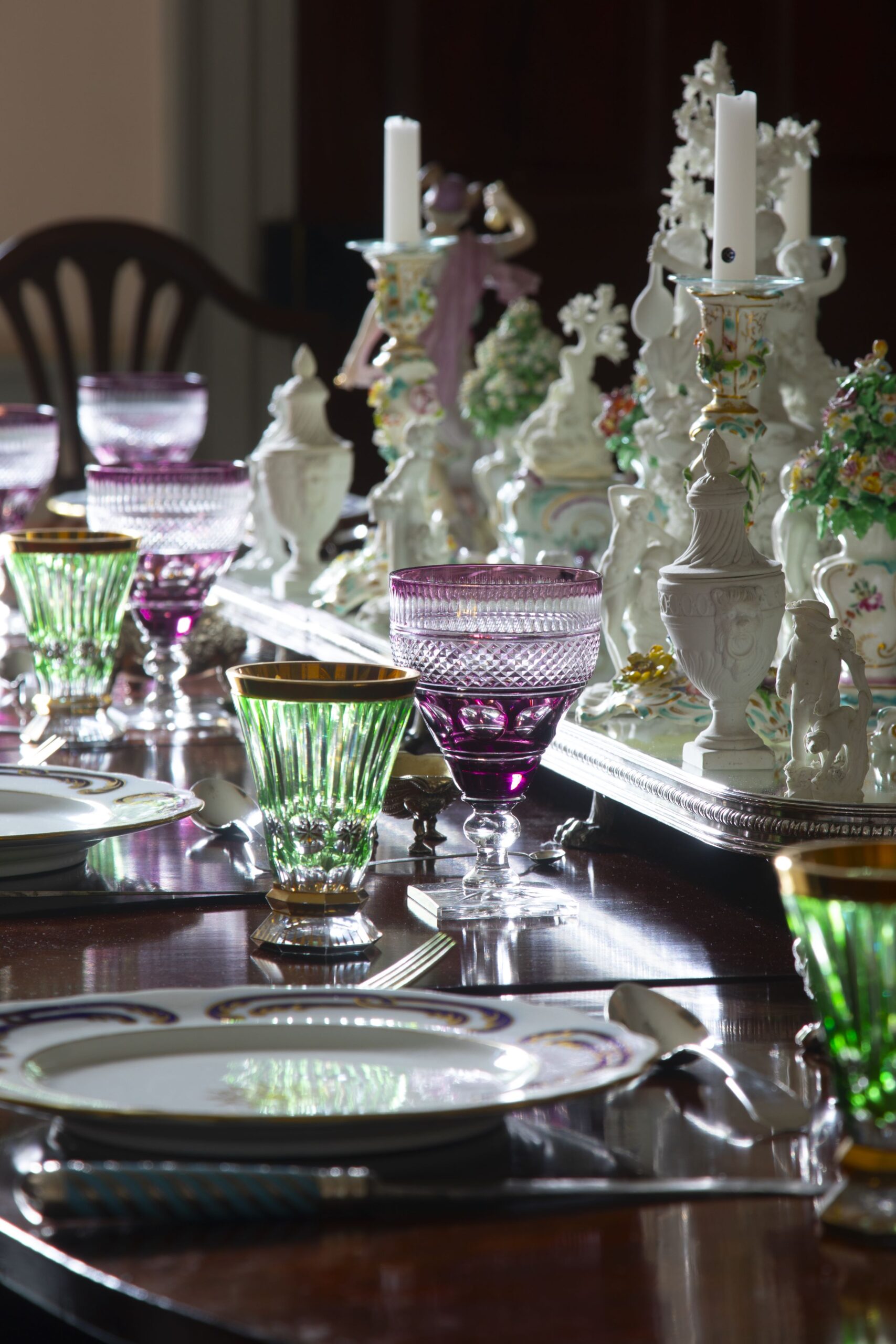 Morgan dining room table