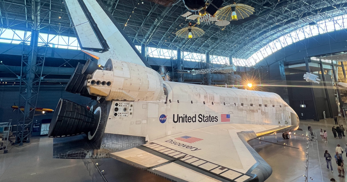 Space Shuttle Discovery.HEIC