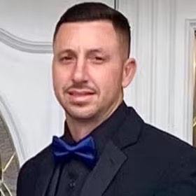 30 Entrepreneurs Share What They Would Tell Their Younger Business Selves