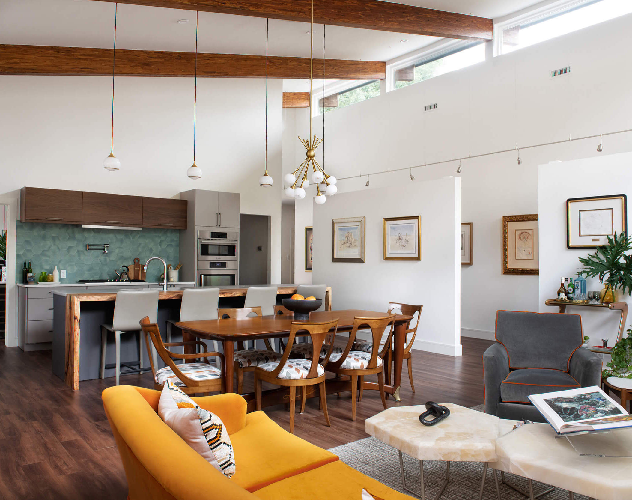 Arc Three Studio’s Conversion of a Mid Century Modern Redstart Home Into an Open Gallery-style Home