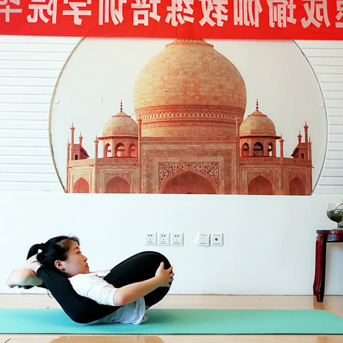 2、鄭州梵瑜伽導師培訓班怎麼樣,知道的給點意見嗎?