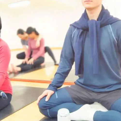 2、我是貴州民族大學中印瑜伽學院的研究生可以申請體育老師嗎?