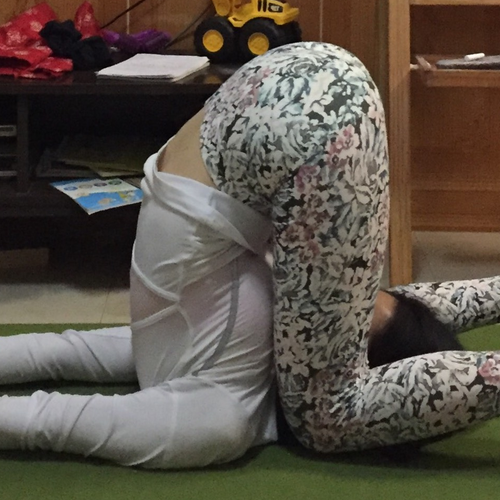 2、如果你想要優雅的姿勢,哪些是最有效的塑形瑜伽動作?