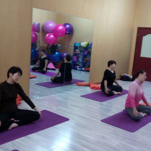 3、濟南瑜伽教練培訓機構？ 