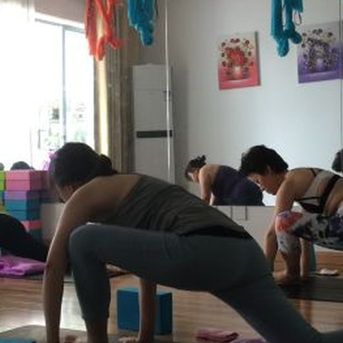 4、上海瑜伽教練培訓哪家比較好?