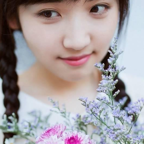 2、生來就有撩人氣質,這些星座女人是誰?