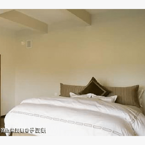 2、臥室床頭有窗戶好不好?