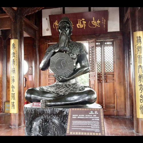 2、風水是怎麼產生的?為什麼有這麼多與風水有關的事情(比如埋葬)?