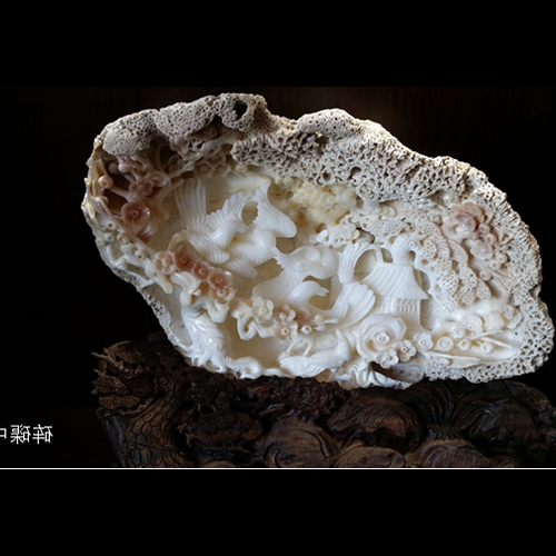 2、我有一個翡翠貔貅(如圖),如何搭配一串梔子珠(片),打造立體風水局?跪求高手