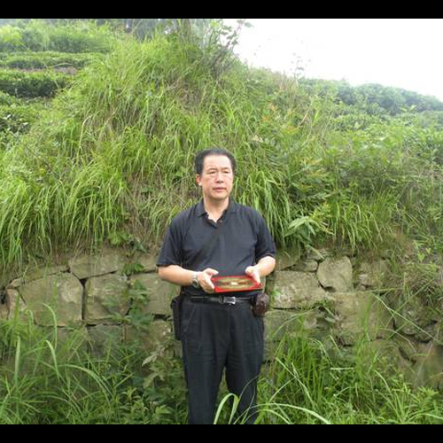 2、風水大師裴翁講授《風水與科學的關係》及十大系列論文