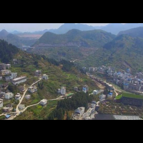 3、兩山一溝之間的下一句是什麼?
