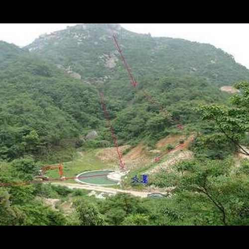 3、陵墓坐北向南,右邊的魚塘很近對風水有影響嗎?