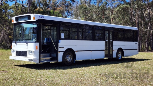 1993 Volgren Omnibus 46 Seater Auto Diesel Bus you.bid - Online Auctions Australia