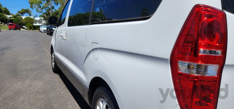 2014 Hyundai iMax TQ-W - Detail view 18 in NSW