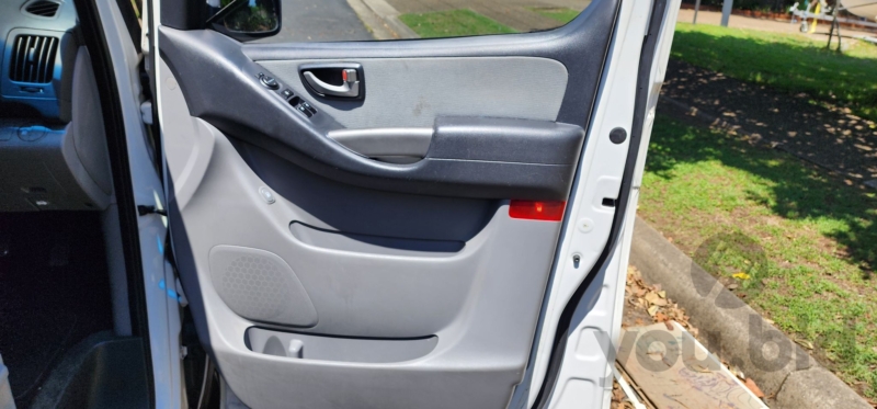 2014 Hyundai iMax TQ-W - Detail view 31 in NSW