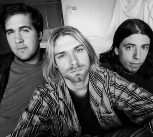 Efemérides rock - un día como hoy 30 de noviembre Nirvana nirvana 26257730 500 447